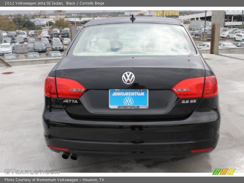 Black / Cornsilk Beige 2011 Volkswagen Jetta SE Sedan