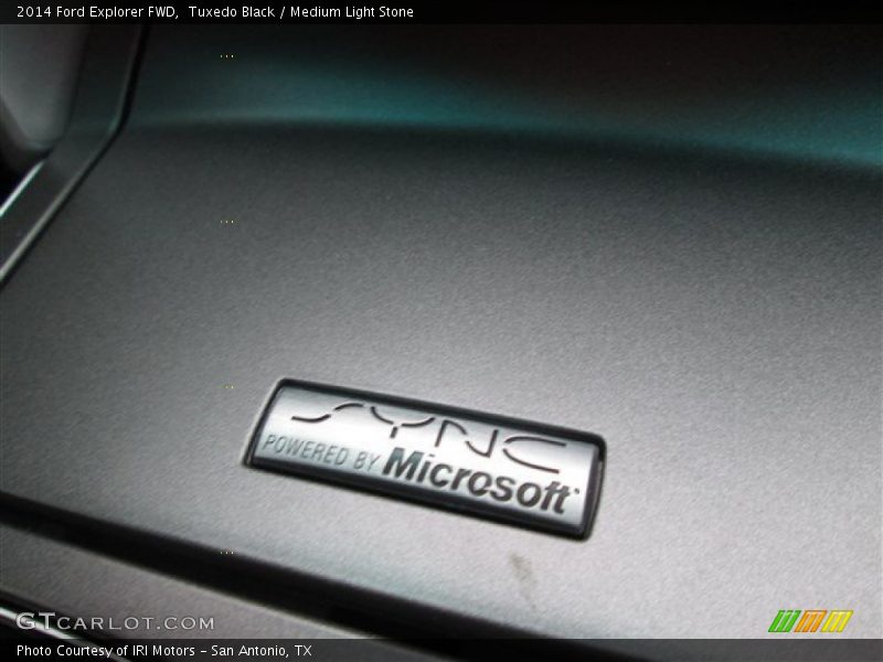Tuxedo Black / Medium Light Stone 2014 Ford Explorer FWD