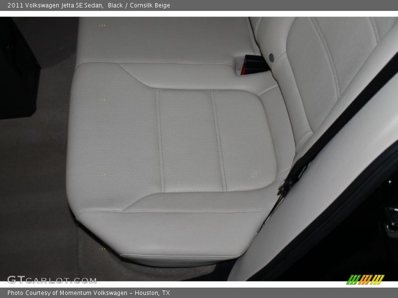 Black / Cornsilk Beige 2011 Volkswagen Jetta SE Sedan