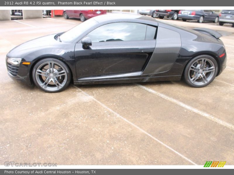  2012 R8 4.2 FSI quattro Phantom Black Pearl Effect