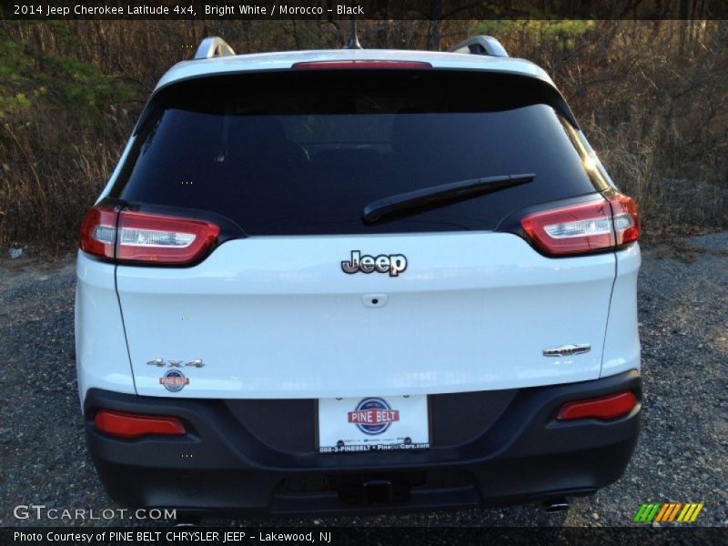 Bright White / Morocco - Black 2014 Jeep Cherokee Latitude 4x4