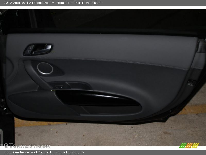 Phantom Black Pearl Effect / Black 2012 Audi R8 4.2 FSI quattro