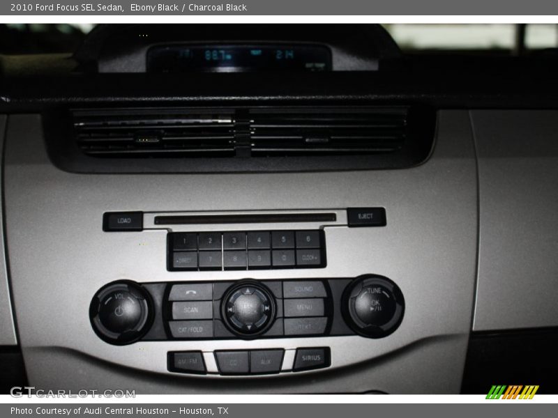 Ebony Black / Charcoal Black 2010 Ford Focus SEL Sedan