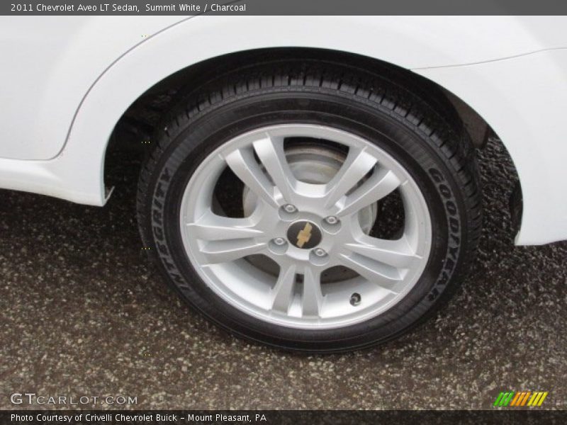 Summit White / Charcoal 2011 Chevrolet Aveo LT Sedan