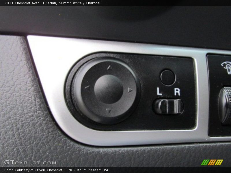 Summit White / Charcoal 2011 Chevrolet Aveo LT Sedan