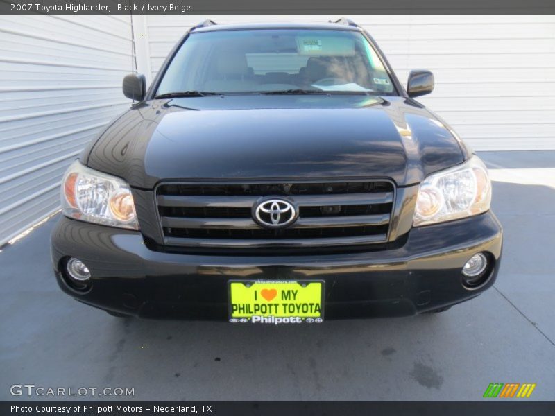 Black / Ivory Beige 2007 Toyota Highlander