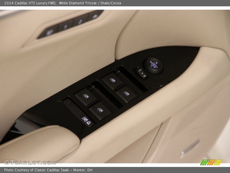 White Diamond Tricoat / Shale/Cocoa 2014 Cadillac XTS Luxury FWD