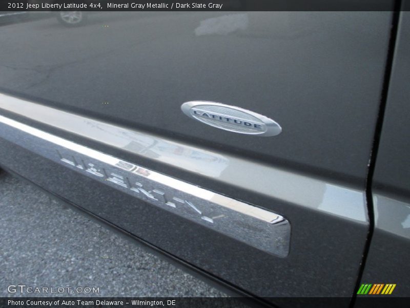 Mineral Gray Metallic / Dark Slate Gray 2012 Jeep Liberty Latitude 4x4
