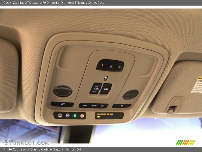 Controls of 2014 XTS Luxury FWD