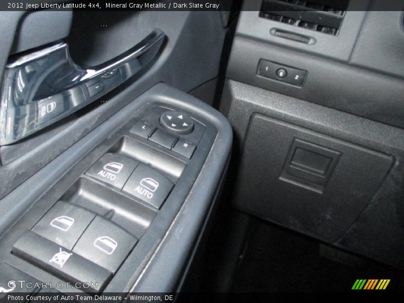 Mineral Gray Metallic / Dark Slate Gray 2012 Jeep Liberty Latitude 4x4