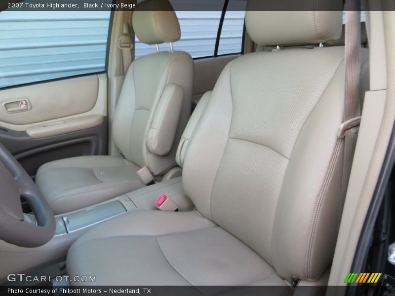 Black / Ivory Beige 2007 Toyota Highlander