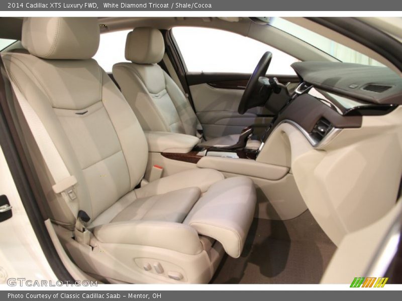 White Diamond Tricoat / Shale/Cocoa 2014 Cadillac XTS Luxury FWD