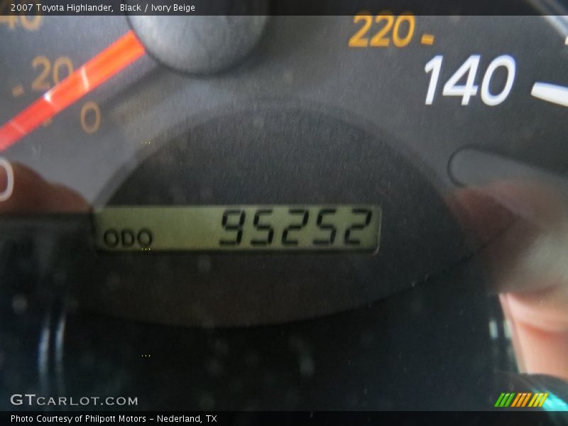 Black / Ivory Beige 2007 Toyota Highlander