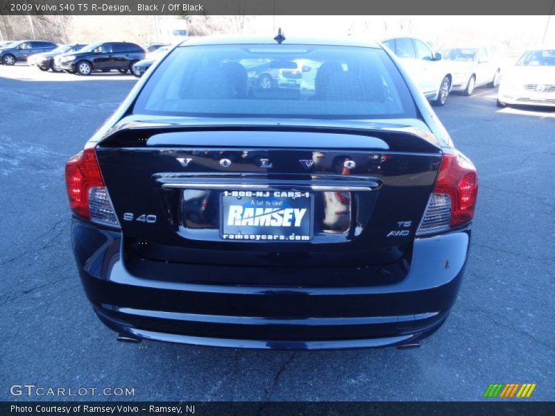 Black / Off Black 2009 Volvo S40 T5 R-Design