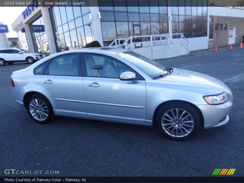 Silver Metallic / Quartz 2010 Volvo S40 2.4i