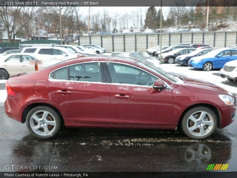 Flamenco Red Metallic / Off Black 2013 Volvo S60 T5