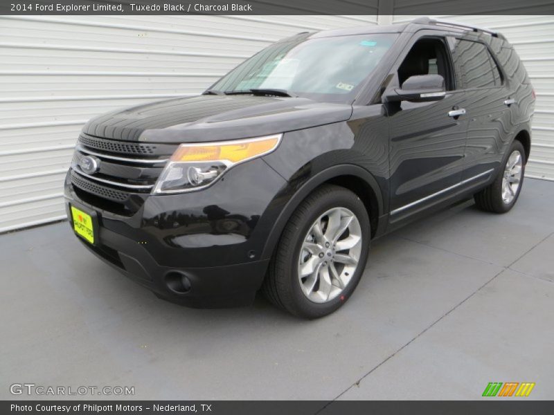 Tuxedo Black / Charcoal Black 2014 Ford Explorer Limited