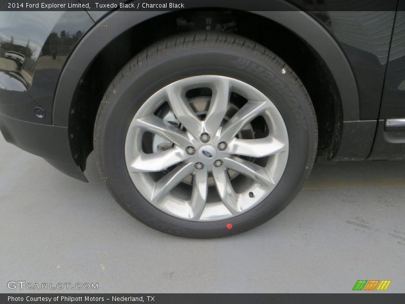 Tuxedo Black / Charcoal Black 2014 Ford Explorer Limited
