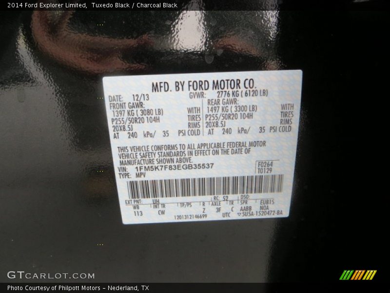 Tuxedo Black / Charcoal Black 2014 Ford Explorer Limited