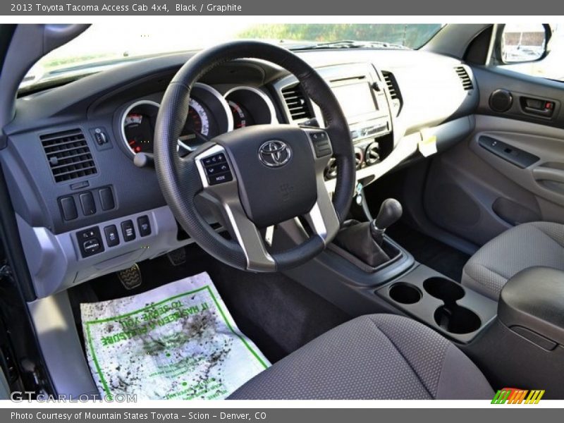 Black / Graphite 2013 Toyota Tacoma Access Cab 4x4