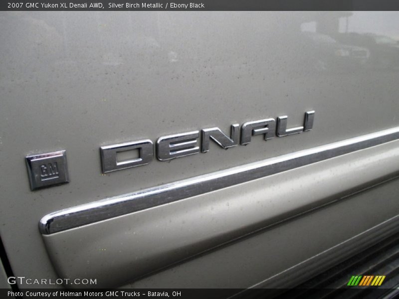 Silver Birch Metallic / Ebony Black 2007 GMC Yukon XL Denali AWD