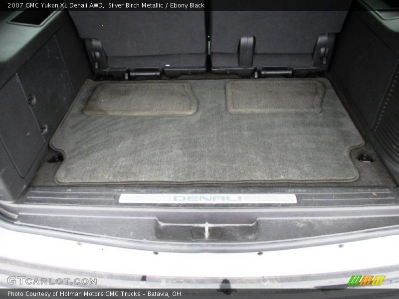 Silver Birch Metallic / Ebony Black 2007 GMC Yukon XL Denali AWD