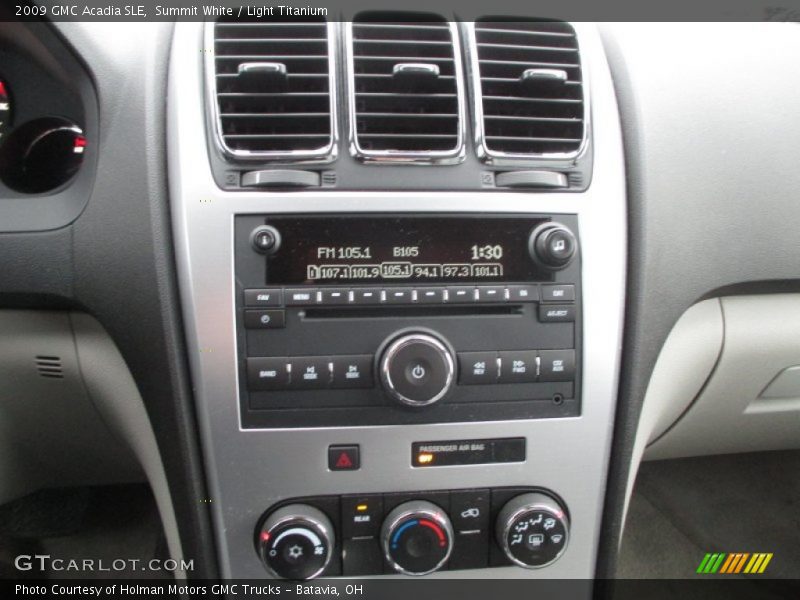 Summit White / Light Titanium 2009 GMC Acadia SLE