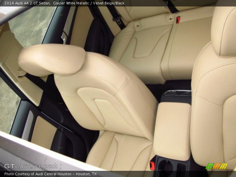 Glacier White Metallic / Velvet Beige/Black 2014 Audi A4 2.0T Sedan