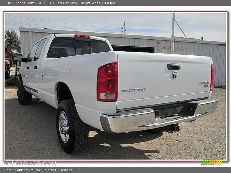 Bright White / Taupe 2005 Dodge Ram 2500 SLT Quad Cab 4x4