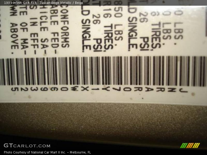 Tuscan Beige Metallic / Beige 1999 Infiniti QX4 4x4