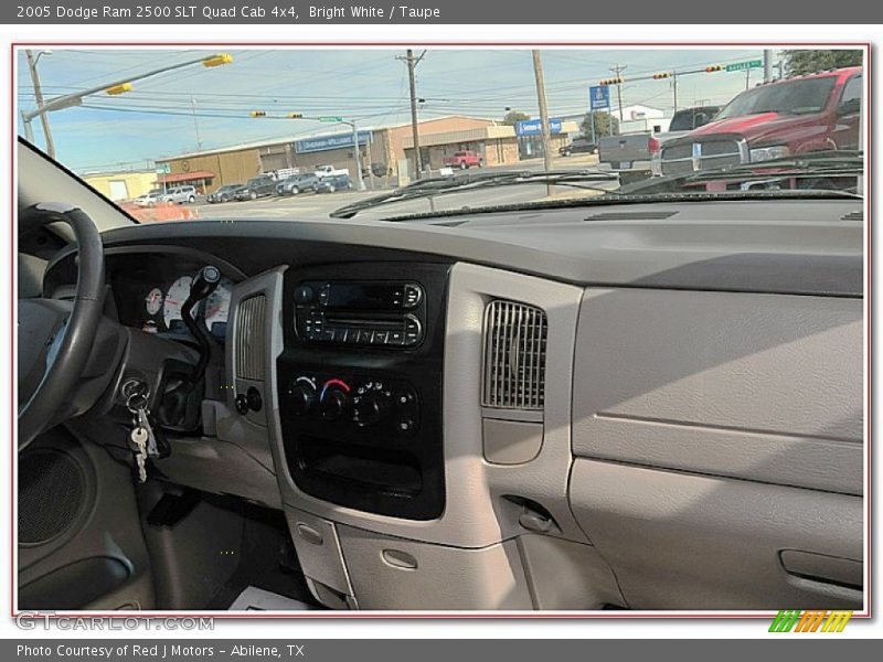 Bright White / Taupe 2005 Dodge Ram 2500 SLT Quad Cab 4x4