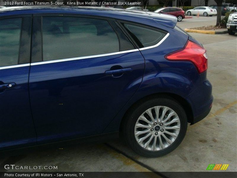 Kona Blue Metallic / Charcoal Black Leather 2012 Ford Focus Titanium 5-Door