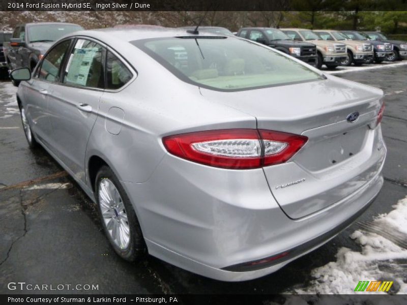Ingot Silver / Dune 2014 Ford Fusion Hybrid SE