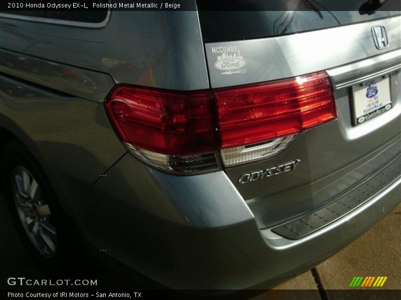 Polished Metal Metallic / Beige 2010 Honda Odyssey EX-L