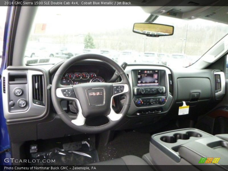 Dashboard of 2014 Sierra 1500 SLE Double Cab 4x4