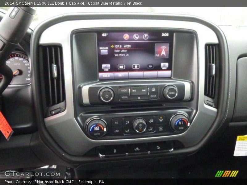 Controls of 2014 Sierra 1500 SLE Double Cab 4x4