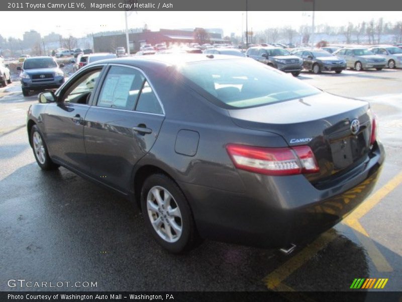 Magnetic Gray Metallic / Ash 2011 Toyota Camry LE V6
