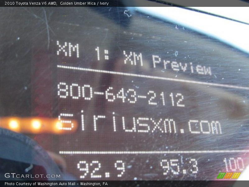 Golden Umber Mica / Ivory 2010 Toyota Venza V6 AWD