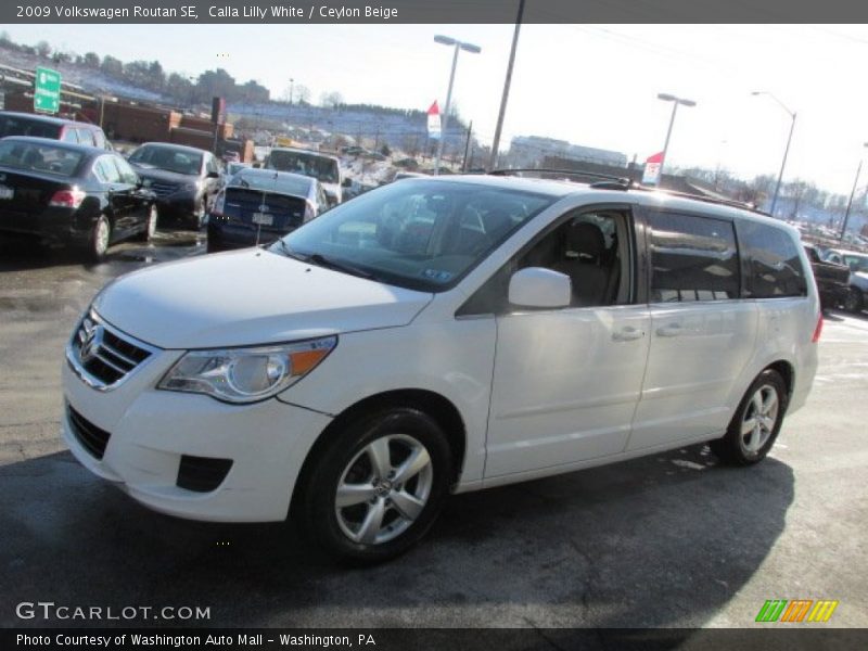 Calla Lilly White / Ceylon Beige 2009 Volkswagen Routan SE