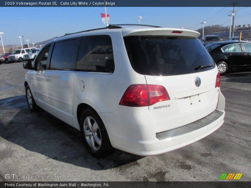 Calla Lilly White / Ceylon Beige 2009 Volkswagen Routan SE