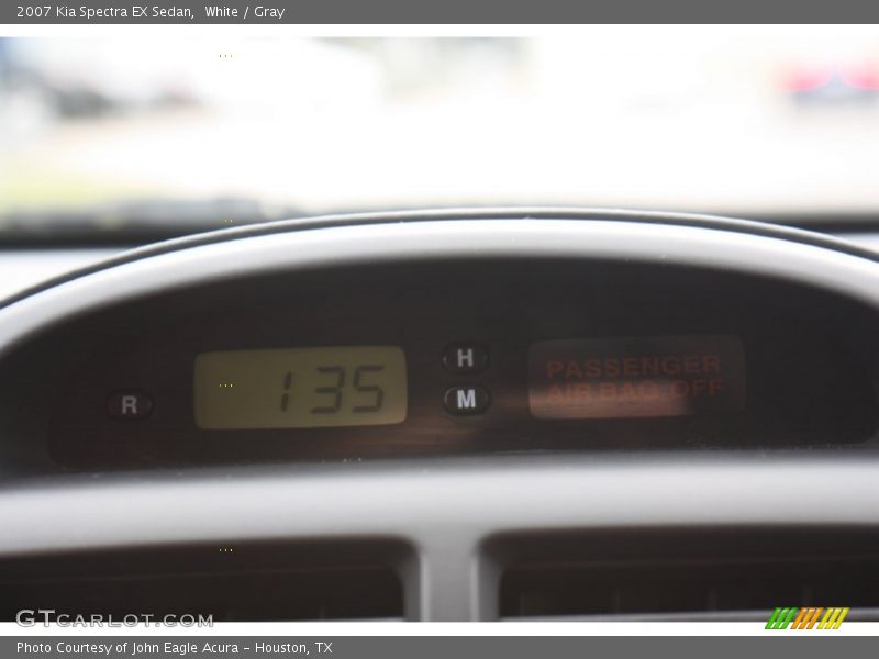 White / Gray 2007 Kia Spectra EX Sedan