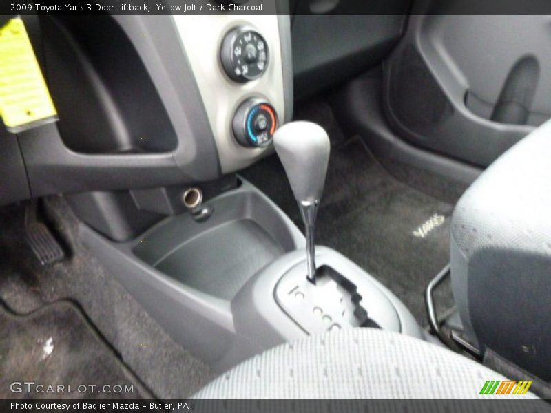 Yellow Jolt / Dark Charcoal 2009 Toyota Yaris 3 Door Liftback