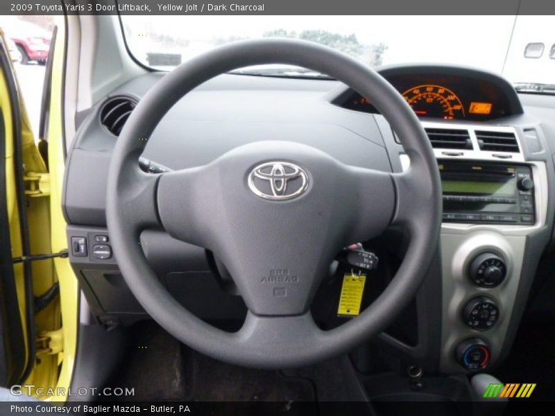 Yellow Jolt / Dark Charcoal 2009 Toyota Yaris 3 Door Liftback