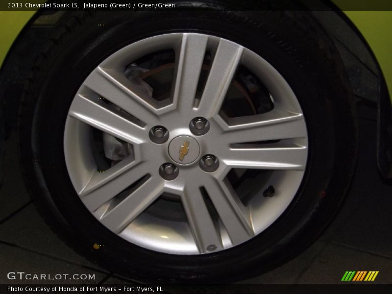 Jalapeno (Green) / Green/Green 2013 Chevrolet Spark LS