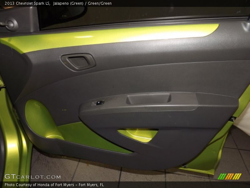 Jalapeno (Green) / Green/Green 2013 Chevrolet Spark LS