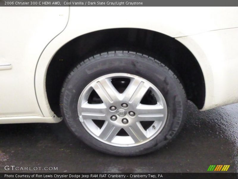 Cool Vanilla / Dark Slate Gray/Light Graystone 2006 Chrysler 300 C HEMI AWD