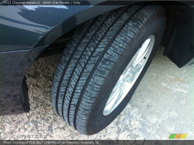 Ashen Gray Metallic / Gray 2013 Chevrolet Impala LS