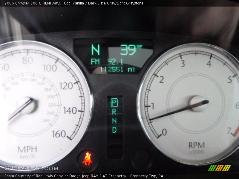 Cool Vanilla / Dark Slate Gray/Light Graystone 2006 Chrysler 300 C HEMI AWD