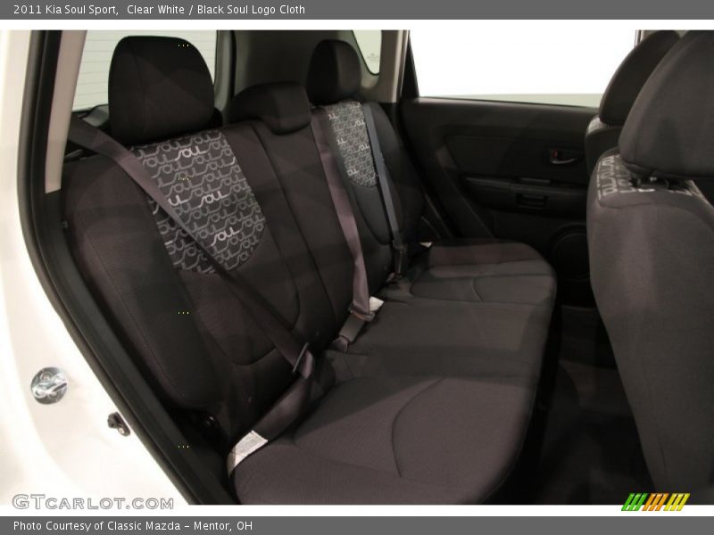 Clear White / Black Soul Logo Cloth 2011 Kia Soul Sport
