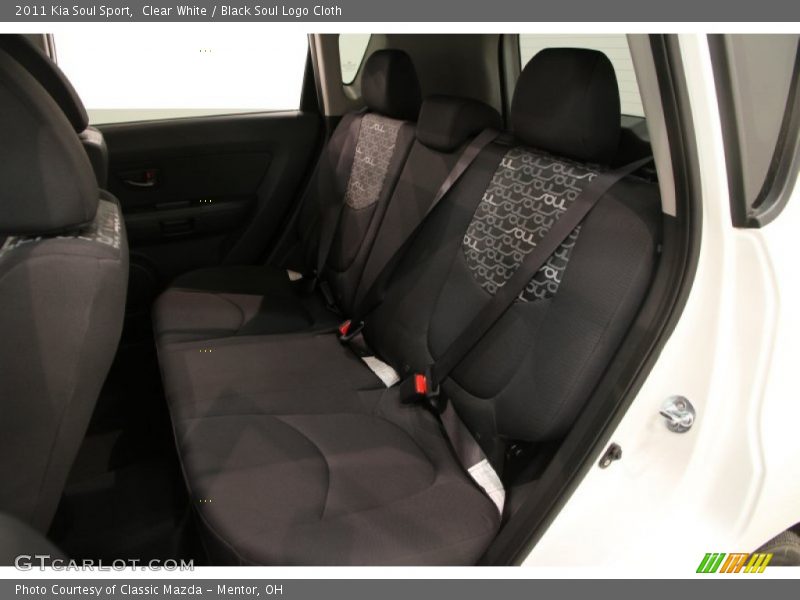 Clear White / Black Soul Logo Cloth 2011 Kia Soul Sport